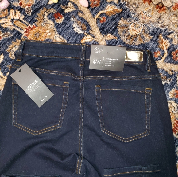 Jones New York Lexington Skinny Jeans - Picture 3 of 6